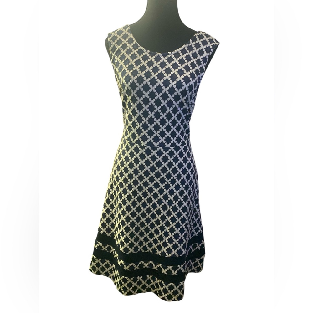 Mauvette Elegant Navy and White Sleeveless Dress L EUC
